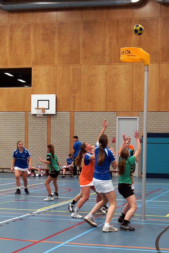 Korfbal B4  30 november-039.jpg